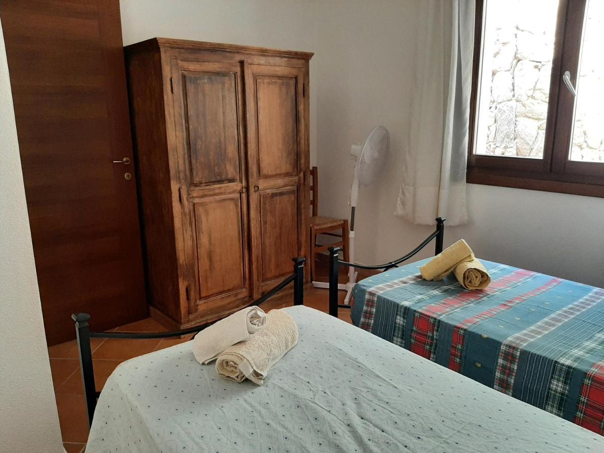 Appartamenti I Mandorli Budoni Kültér fotó